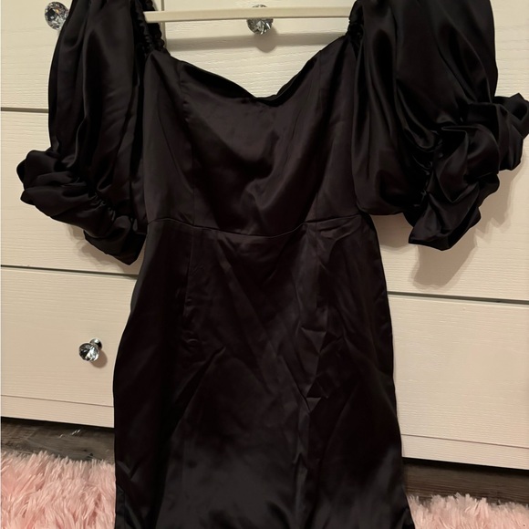 NWT Satin Puff Sleeve Mini Dress - Picture 2 of 6